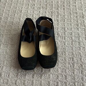 Janie and Jack Black Dress Shoes with Classic Strap Design